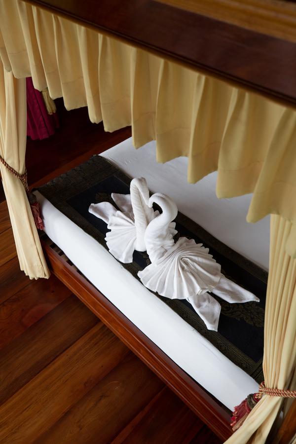 Shangri-Lao Resort Luang Prabang Exterior photo